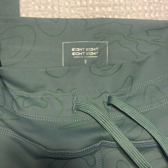 ECHT tempo jump 3/4 length leggings size small - Picture 4 of 5